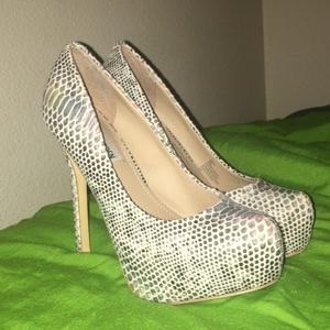 Snakeskin Pumps
